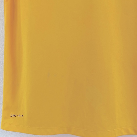 Nike Golf polo neck Tshirt - Picture 3 of 5